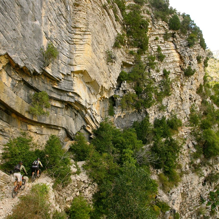 grande traversée du massif central, cévennes à la mer