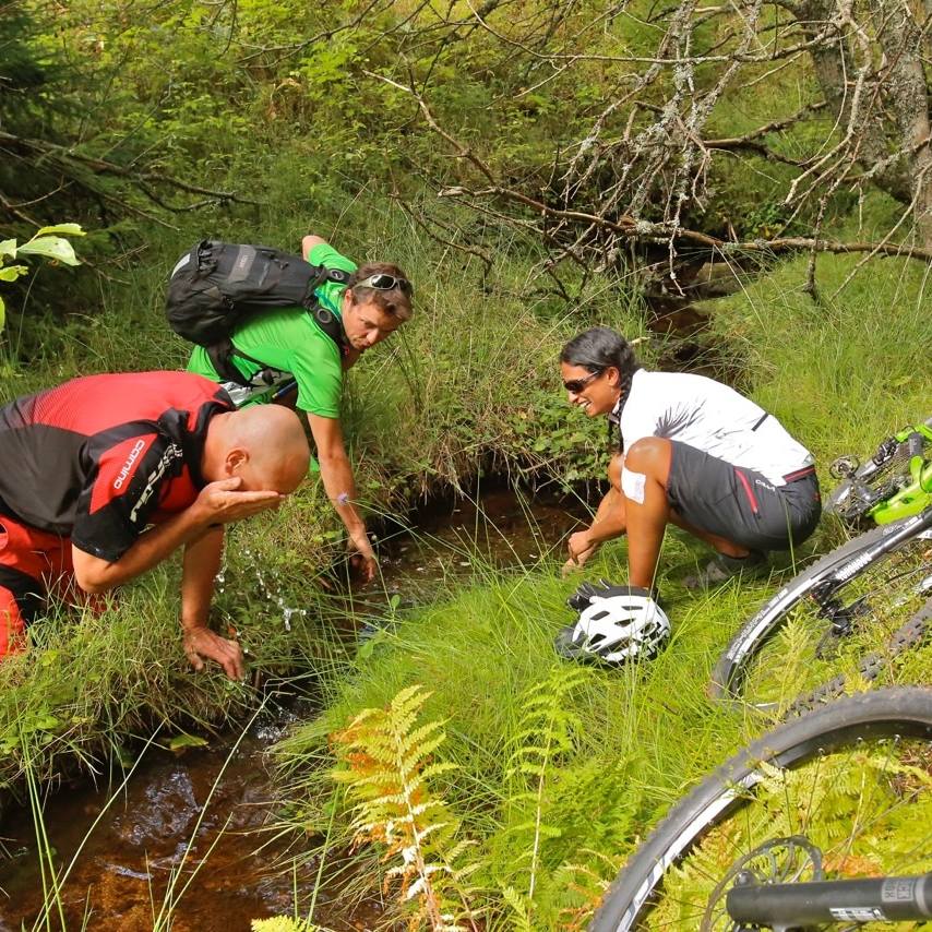 séjour vtt en haute loire, séjour vtt en Haute-Loire, raid vtt grande traversée de l'Ardèche, grande traversée du Massif central, la bonne étoile du Velay