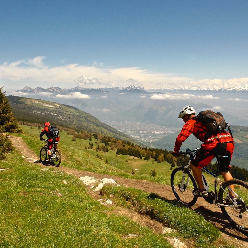 grande traversée vtt du vercors, Grande traversée du Vercors, Enduro Trip® Pays Diois, la bonne étoile du Diois, le Gratin dauphinois à vtt, séjour vtt enduro dans le diois, Grande traversée du Vercors, Vercors singletracks, Enduro Trip® Vercors, le Gratin dauphinois à vtt