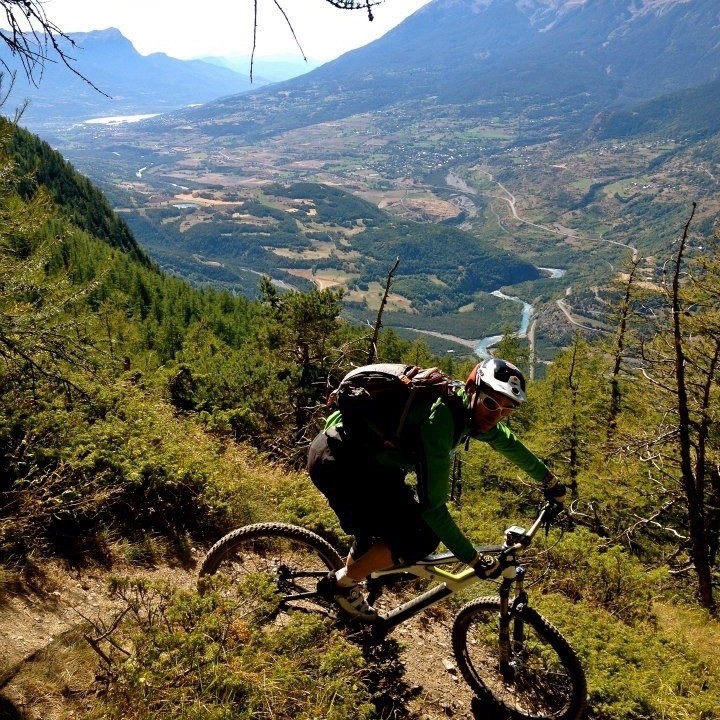 tour vtt du Queyras, Séjour vtt enduro dans le Queyras, Enduro Trip Queyras, Queyrastafary, Grande traversée des Hautes-Alpes