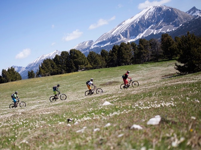 séjour vtt dans le diois, grande traversée vtt du vercors, Grande traversée du Vercors, Enduro Trip® Pays Diois, la bonne étoile du Diois, le Gratin dauphinois à vtt, séjour vtt enduro dans le diois