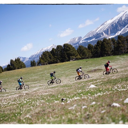 séjour vtt dans le diois, grande traversée vtt du vercors, Grande traversée du Vercors, Enduro Trip® Pays Diois, la bonne étoile du Diois, le Gratin dauphinois à vtt, séjour vtt enduro dans le diois