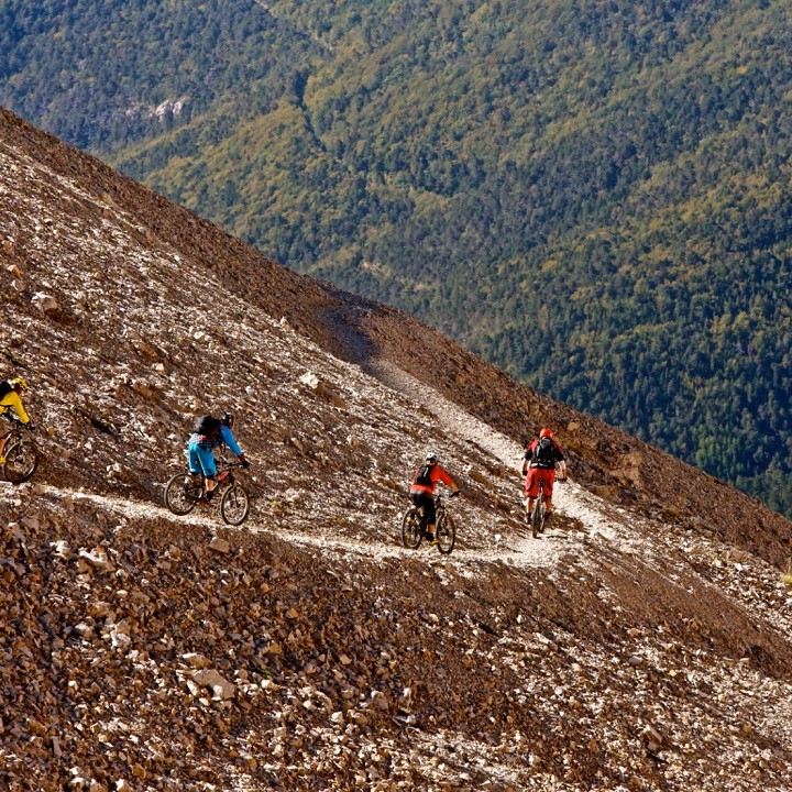 séjour vtt enduro dans le dévoluy, grande traversée vtt des hautes alpes, traverséee vtt des alpes, Fabuleuse traversée des Alpes, Grande traversée des Hautes Alpes, La bonne étoile du Dévoluy, Enduro Trip® Dévoluy, Grande traversée des Hautes-Alpes, Enduro Trip® Dévoluy, Grande traversée des Hautes-Alpes