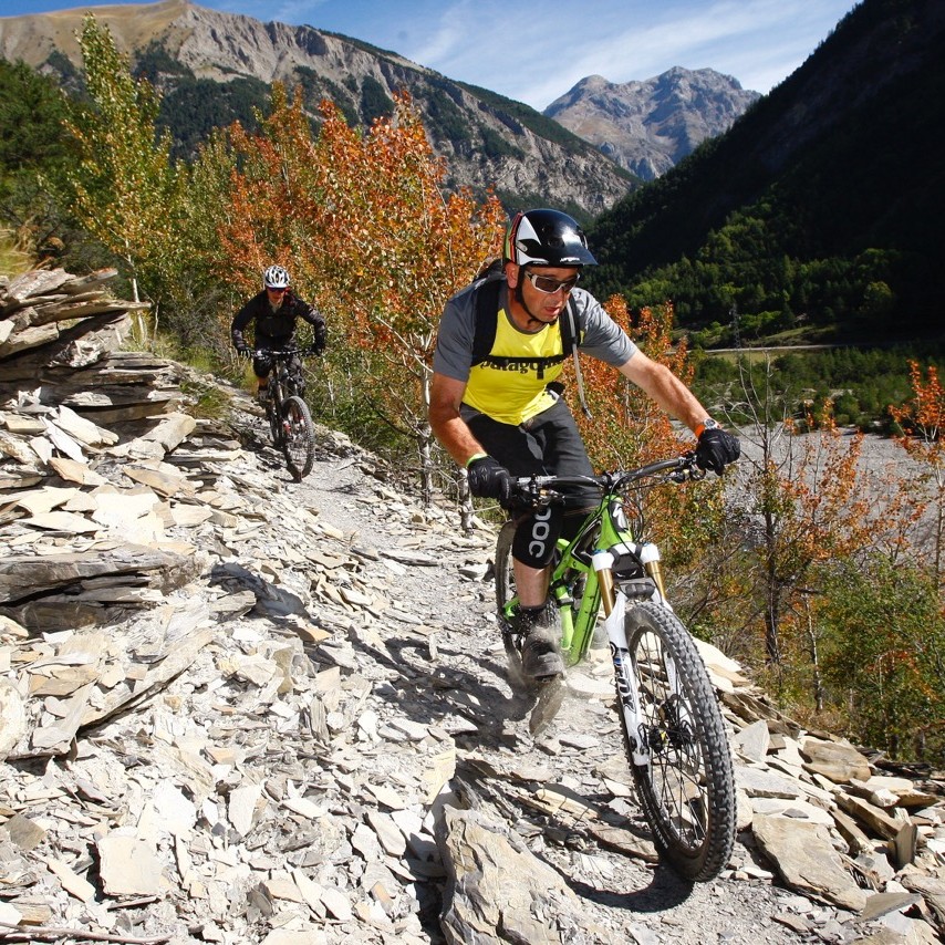 traversée vtt des Alpes Fabuleuse traversée des Alpes, le Gratin dauphinois à vtt